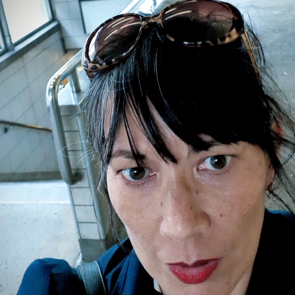 Meet your Posher, Sasha - Picture 2 of 2